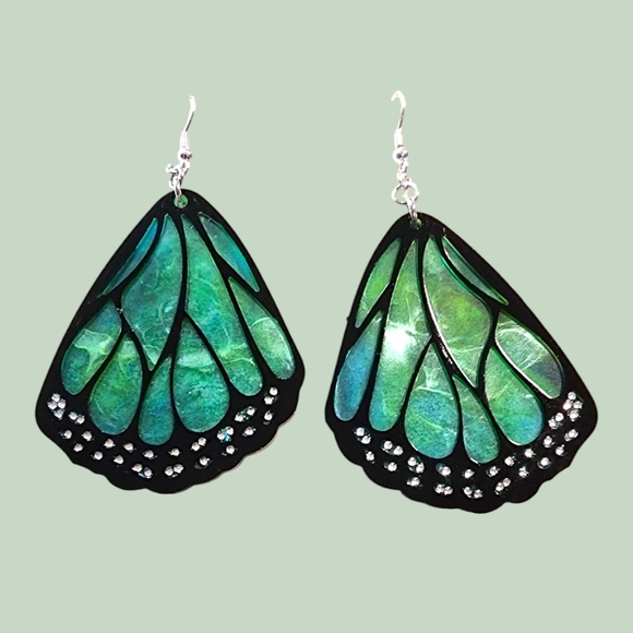 Lyra Handcrafted Green Marbled Resin Dangle Earrings/Butterfly Wings/Butterfly - Picture 3 of 3